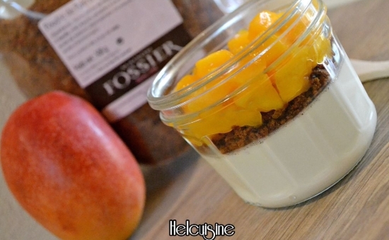 Panna cotta mangues et poudre de pain d’épices Fossier