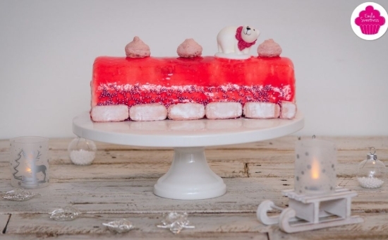Bûche de Noël vanille framboises et Biscuits Roses de Reims