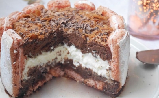 Charlotte chocolat praliné et noix de coco