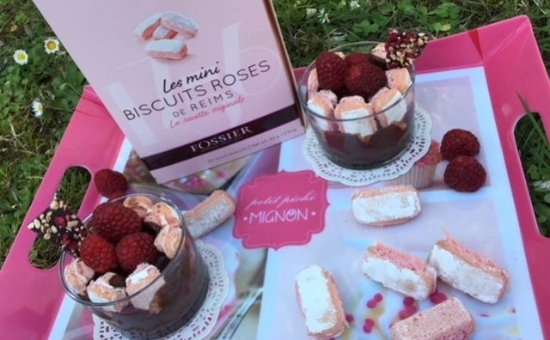 Verrines framboises, chocolat & Mini Biscuits Roses de Reims