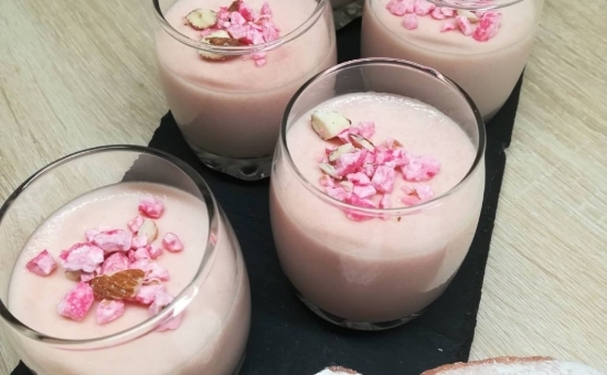 Verrines gourmandes Biscuits Roses & chocolat blanc