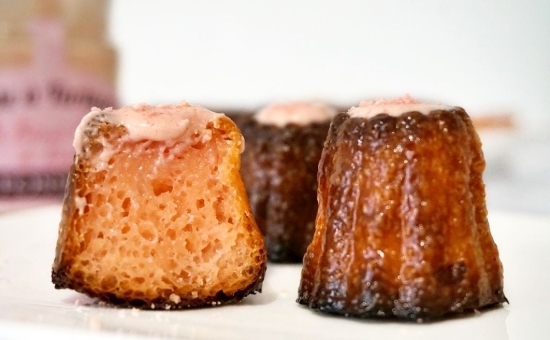 Mini cannelés au Biscuit Rose
