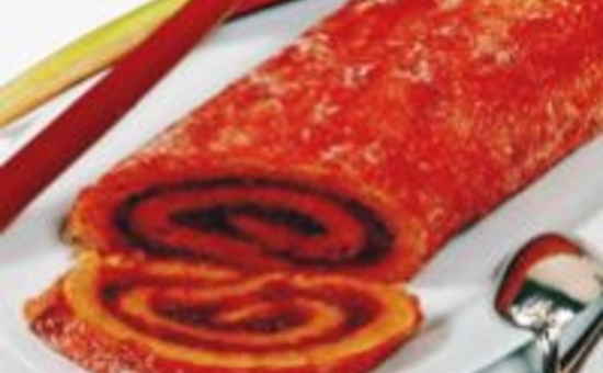 Gâteau roulé aux Biscuits Roses Fossier à la confiture de rhubar