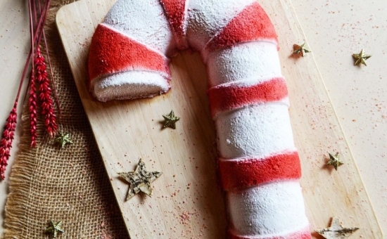 Bûche de Noël façon sucre d’orge au Biscuit Rose