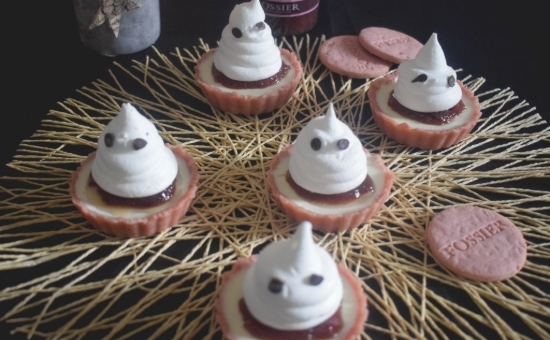 Fantômes meringue et sablé Biscuit Rose