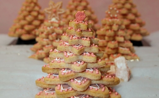 Sapin de Noël de Sablé au Biscuit Rose