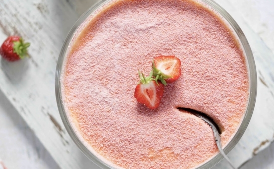 Tiramisu d'été aux fraises et aux Biscuits Roses de Reims